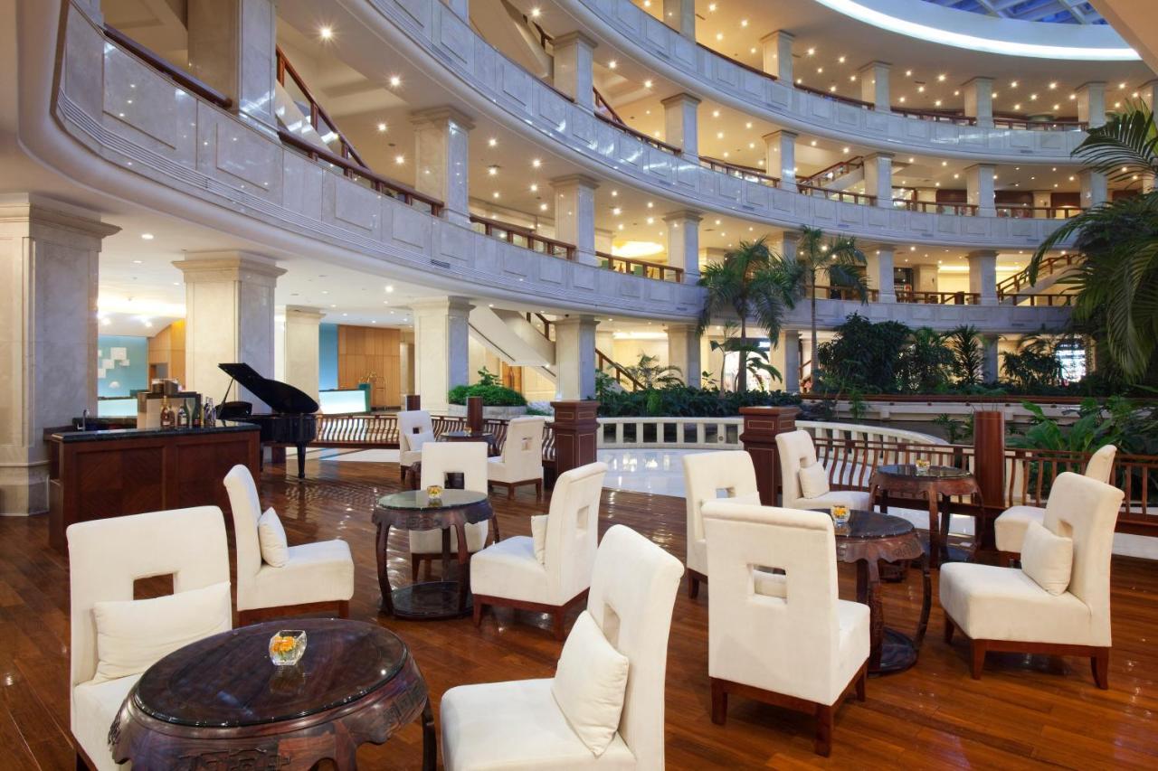 Crowne Plaza Zhanjiang Kang Yi, An Ihg Hotel Экстерьер фото