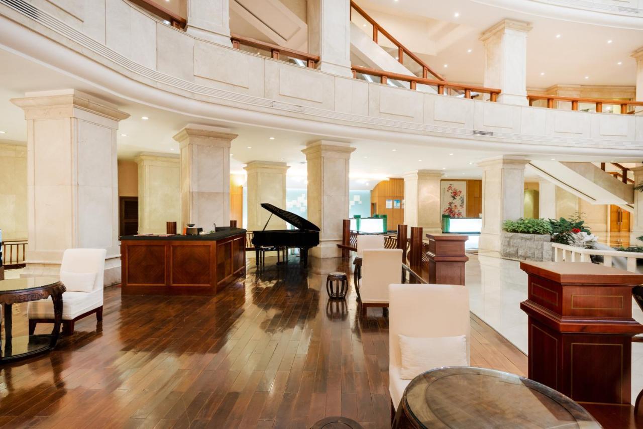 Crowne Plaza Zhanjiang Kang Yi, An Ihg Hotel Экстерьер фото