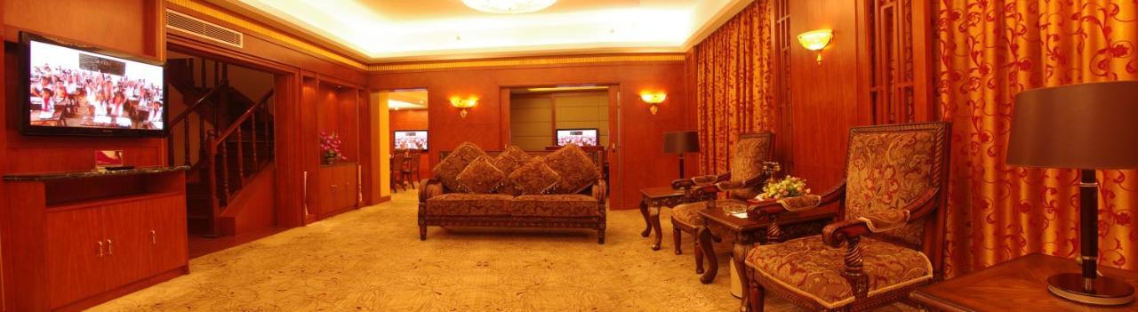 Crowne Plaza Zhanjiang Kang Yi, An Ihg Hotel Экстерьер фото