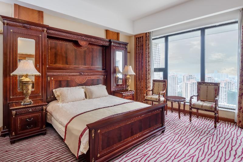 Crowne Plaza Zhanjiang Kang Yi, An Ihg Hotel Экстерьер фото